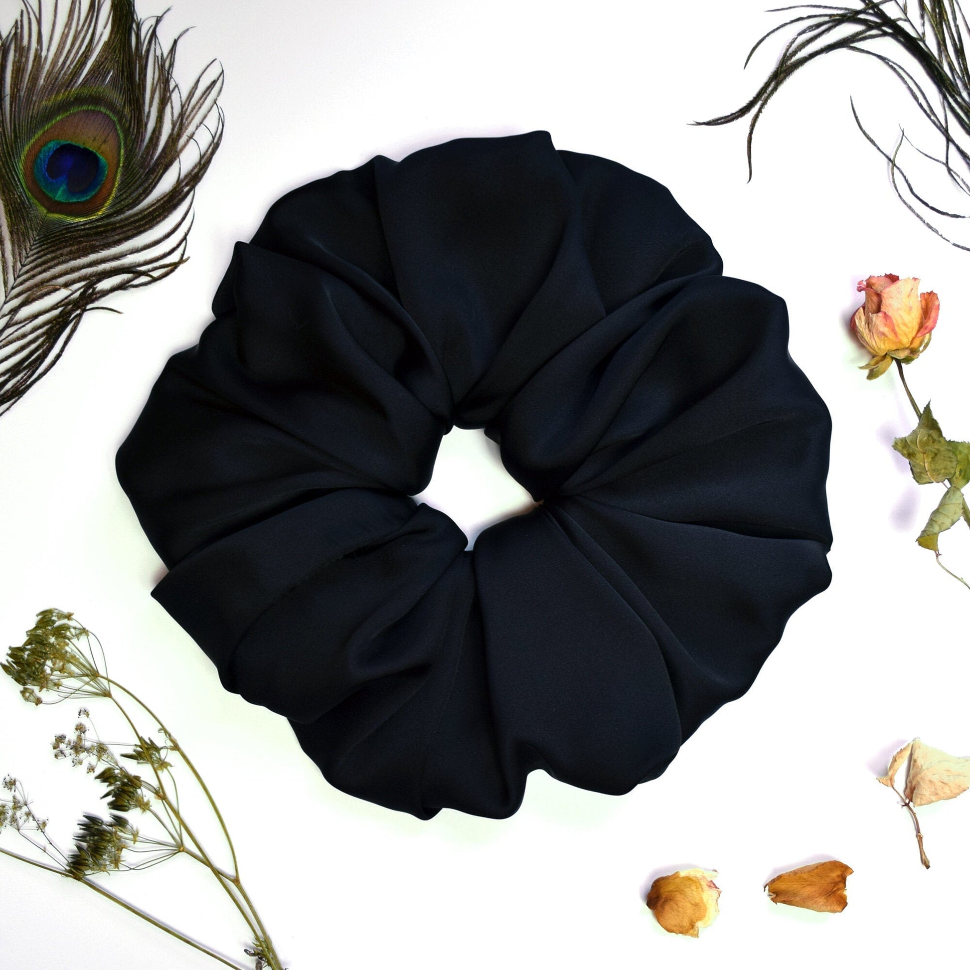 Giant Scrunchie Set in Black White and Metal - Hair 